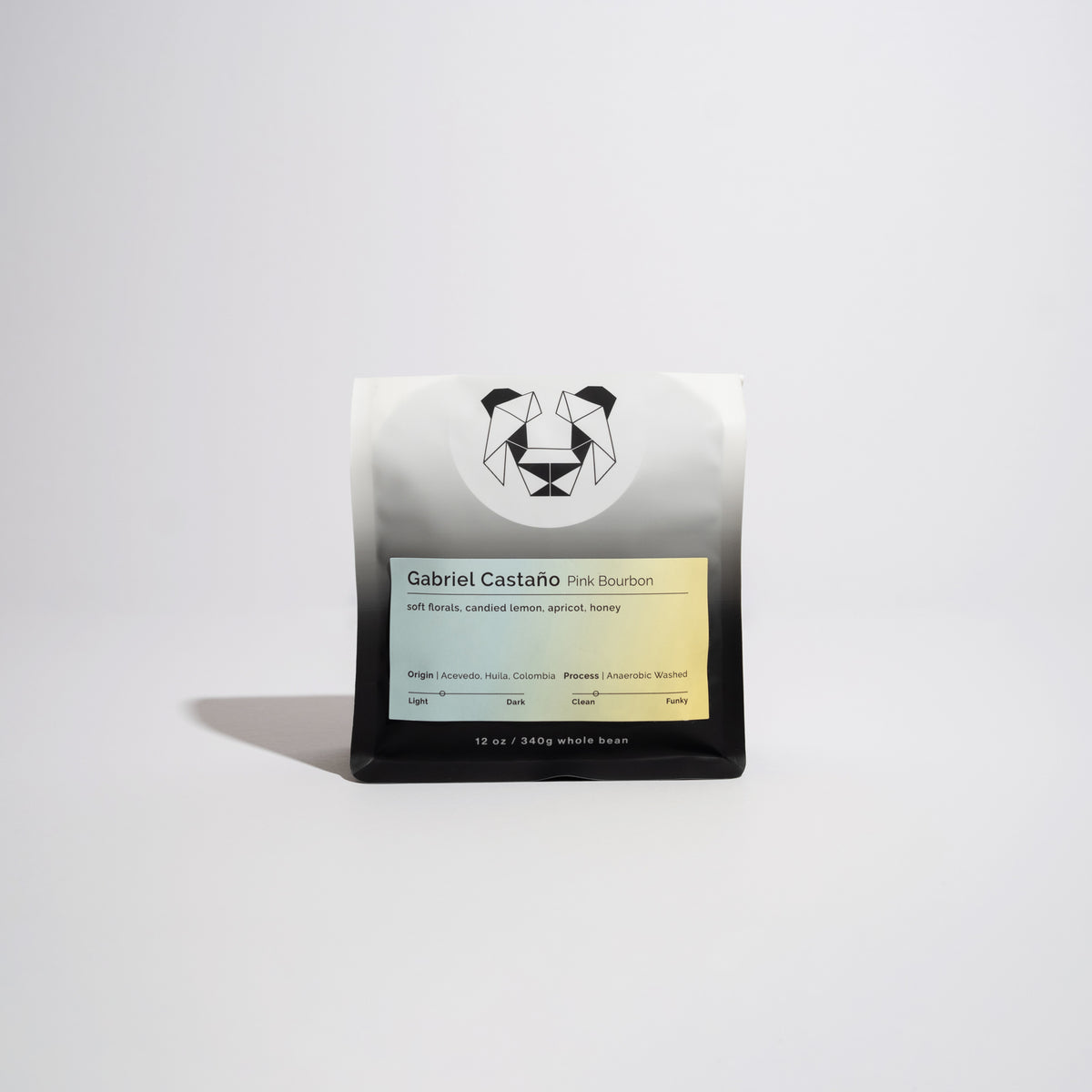 Gabriel Castaño - Pink Bourbon coffee beans displayed in a bag, emphasizing their unique origin, anaerobic process, and exquisite flavor profile from Huila, Colombia.